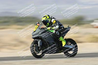 media/Dec-01-2025-Moto Forza (Mon) [[2daa91e15f]]/1-Advanced Group/Session 3 Turn 3 Exit Bump Pans/